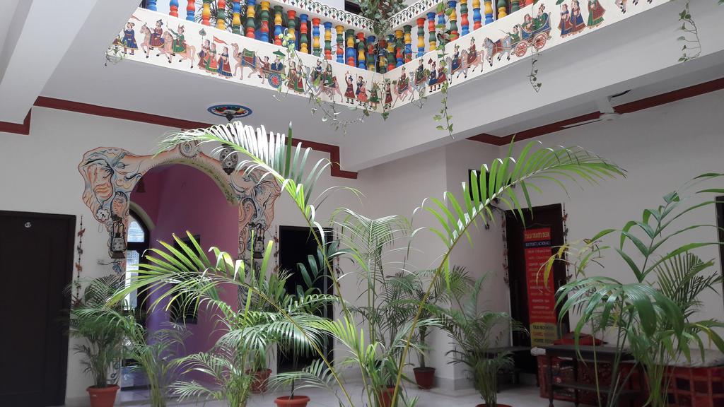 Hotel Tulsi Palace Pushkar Bagian luar foto