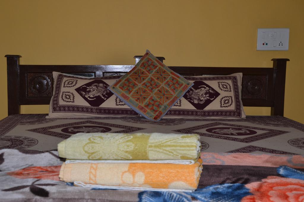 Hotel Tulsi Palace Pushkar Bagian luar foto