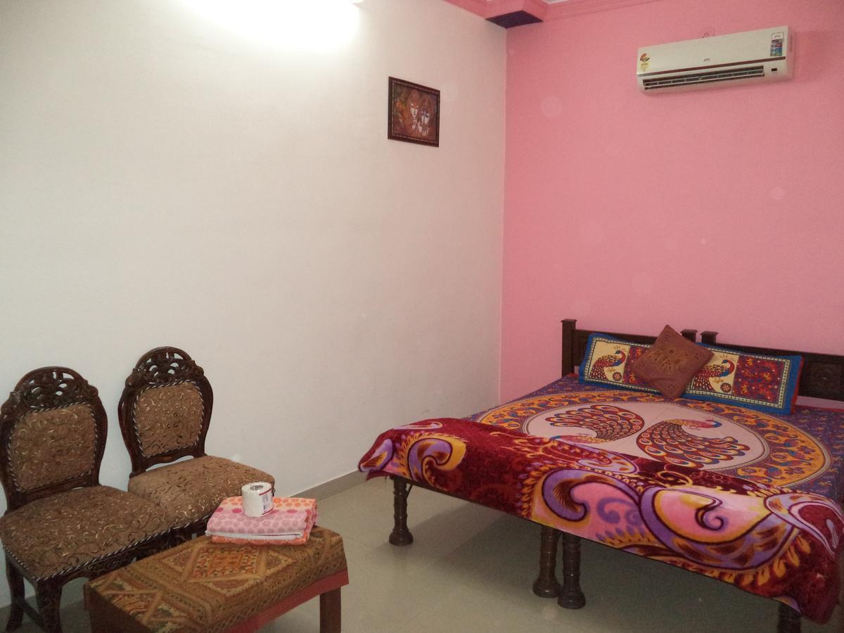 Hotel Tulsi Palace Pushkar Bagian luar foto