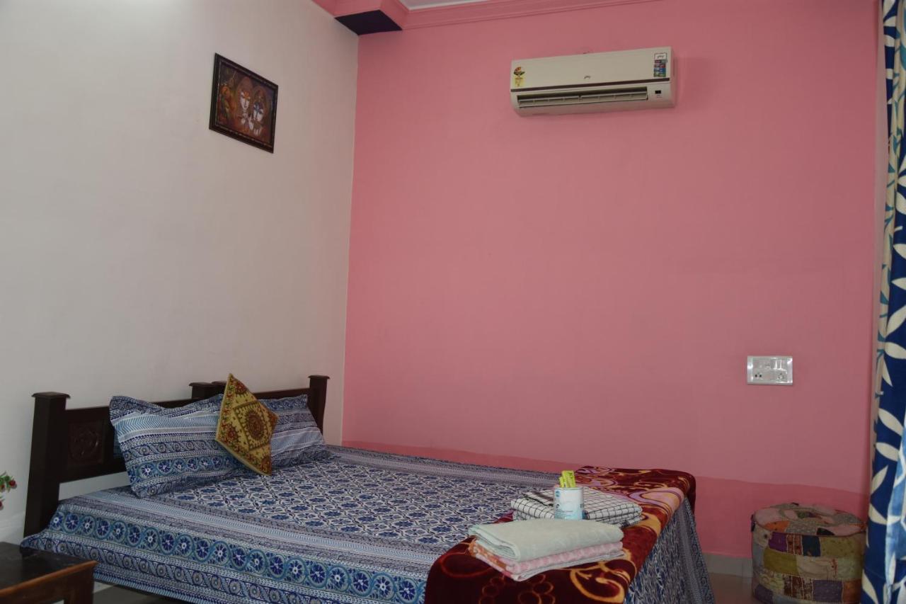 Hotel Tulsi Palace Pushkar Bagian luar foto