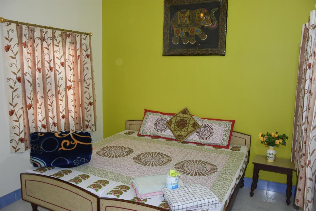 Hotel Tulsi Palace Pushkar Bagian luar foto