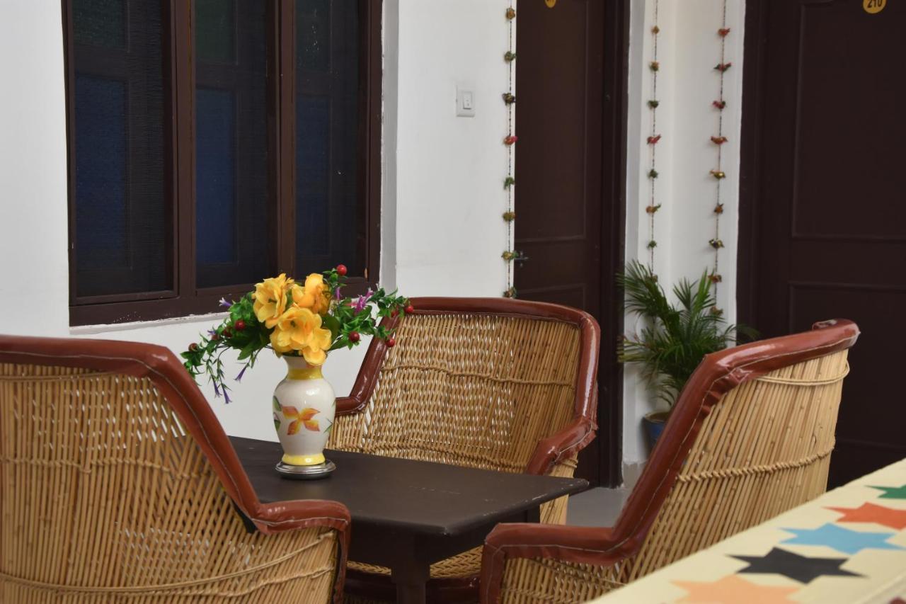 Hotel Tulsi Palace Pushkar Bagian luar foto